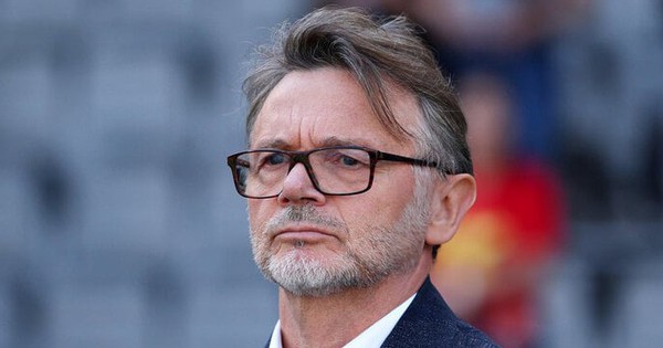 View - HLV Troussier: Đội tuyển Việt Nam thiếu tiền đạo giỏi