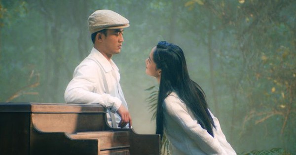 Cặp đôi phim Việt lệch 15 tuổi gây sốt MXH, nhà gái xinh như mộng khiến ekip lo sốt vó vì cảnh nóng - Ảnh 2.