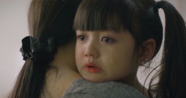 View - Chúng Ta Của 8 Năm Sau tập 44: Sao nhí thoại 1 câu khiến netizen nghẹn ngào