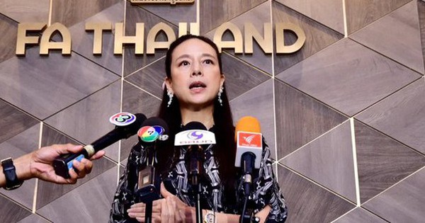 View - Madam Pang bắt đầu cải tổ Thái League: Quay xổ số... phân công trọng tài