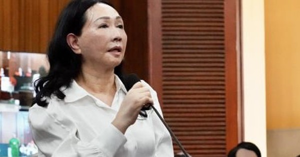 View - Trương Mỹ Lan bật khóc tại toà, nói chỉ nắm khoảng 5% cổ phần SCB