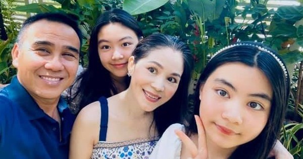 View - MC Quyền Linh tiết lộ nhà "có nhiều bạn nhỏ đứng canh cửa", ai đọc xong cũng tấm tắc chuyện anh dạy con quá hay