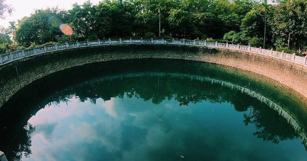 Bí ẩn giếng nước lập kỷ lục của Việt Nam: Nghìn năm không cạn, nằm trong ngôi chùa lớn nhất Đông Nam Á - Ảnh 3.