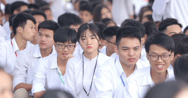 Chi tiết 40 câu trong đề thi minh họa môn tiếng Anh vào lớp 10 Hà Nội năm 2024