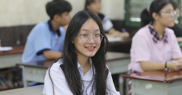 Top 10 trường có điểm chuẩn vào lớp 10 cao nhất TPHCM