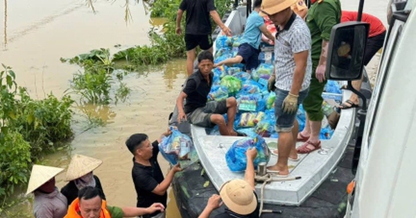 Thủ tướng chỉ đạo triển khai gói hỗ trợ đồng bào thiệt hại do bão của Vingroup