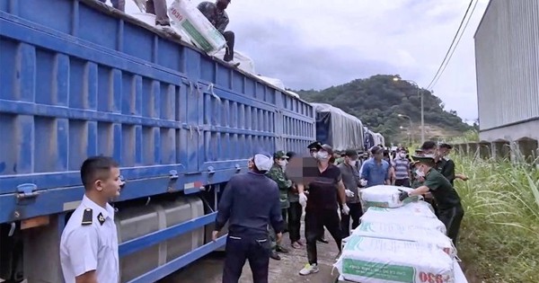 7 giờ mật phục, chặn bắt thành công 2 xe đầu kéo chở nửa tấn ma túy từ Tam Giác Vàng về Việt Nam