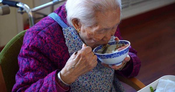 Những “hố sâu” khiến tuổi già bất hạnh