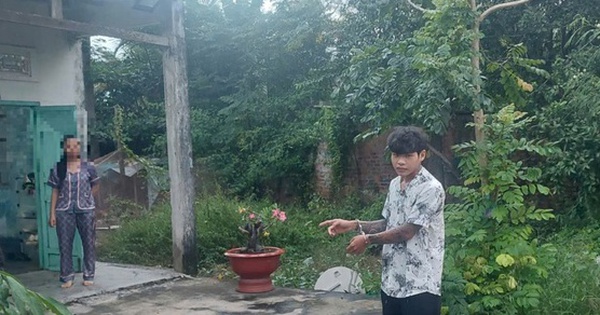 Dùng khăn trùm mặt, trói em họ cướp vàng rồi bỏ trốn