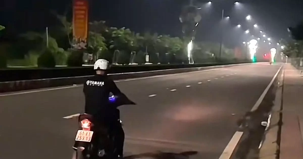 Bị tịch thu phương tiện vì chạy một bánh để vợ quay video đăng TikTok