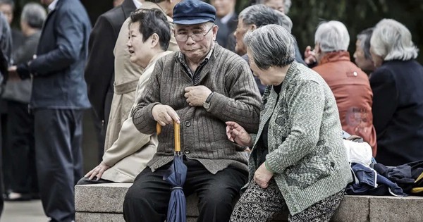 Cha mẹ tuyệt đối đừng để con biết 4 điều này khi về hưu, tuổi già sẽ nhẹ nhõm bất ngờ!