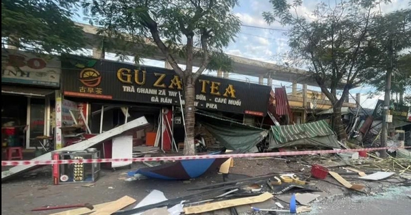 Nổ tại ki-ốt cạnh sận vận động, một số người bị thương