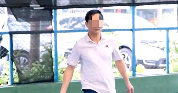 Kiểm tra dấu hiệu vi phạm của bí thư xã nghi nghỉ học chính trị đi chơi Pickleball