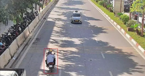 Danh sách 221 ô tô, xe máy bị phạt nguội tại Hà Nội trong tháng 9