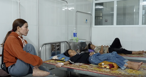 NÓNG: Vụ 40 học sinh nhập viện, bánh tày dương tính với vi khuẩn gây ngộ độc