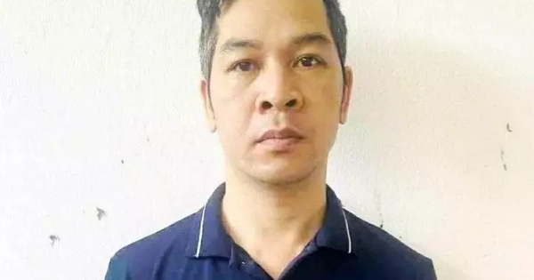 Nhân viên giao hàng tham ô tiền của công ty làm lộ phí sang Campuchia "đổi đời"