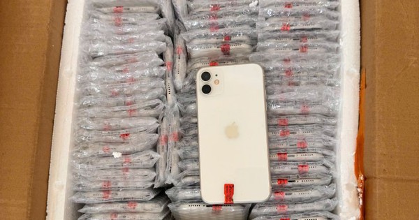 Gần 5.000 điện thoại iPhone, OPPO nhập lậu bị tóm gọn trong phút chót, người mua hàng xách tay nên cảnh giác!
