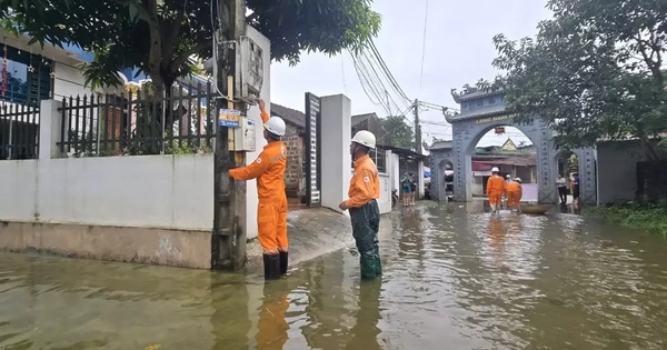 Gần 14.000 hộ dân bị cắt điện do ngập úng, Ba Đình chiếm tỷ lệ cao nhất