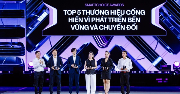 J&T Express khẳng định cam kết phát triển bền vững tại Better Choice Awards 2025