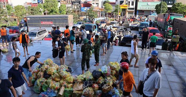 Miễn phí đường bộ cho các phương tiện vận chuyển hàng cứu trợ