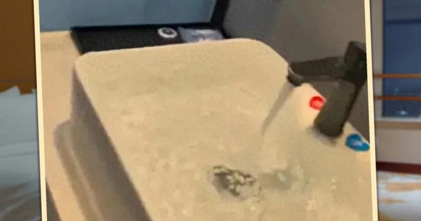 Bị từ chối hủy đặt phòng, khách cố tình xả nước làm ngập phòng khách sạn, sau đó phải đền gấp gần 300 lần số tiền ban đầu