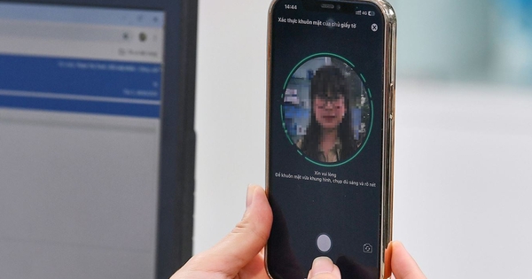 Đang xác minh khuôn mặt và CCCD, cặp vợ chồng tá hỏa phát hiện tài khoản ngân hàng "bốc hơi" hơn 500 triệu đồng