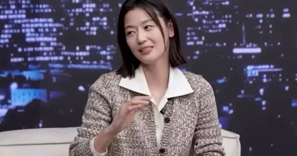 Jun Ji Hyun tiết lộ thói quen tập luyện và ăn nhiều protein hàng ngày