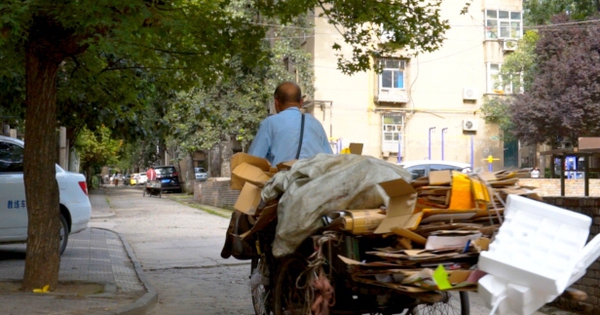 Cha qua đời để lại mảnh đất được đền bù gần 3 tỷ, các con đi nhận tiền thì chết sững: “Số tiền này thuộc về người khác”