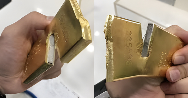 Mang 2 cây vàng đi trả nợ, hôm sau chủ nợ đến tận nhà trả lại: “Vay vàng thật mà trả vàng giả được sao?"