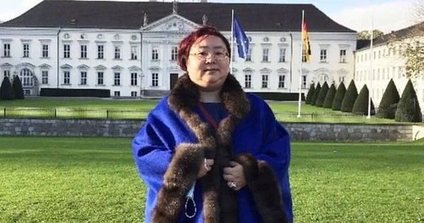 Sự thật về nữ nhân viên nghèo nhưng ở biệt thự, bị cảnh sát bắt vì giữ 61.000 Bitcoin thì nói mình bị lừa, chủ mưu cuối cùng lộ diện