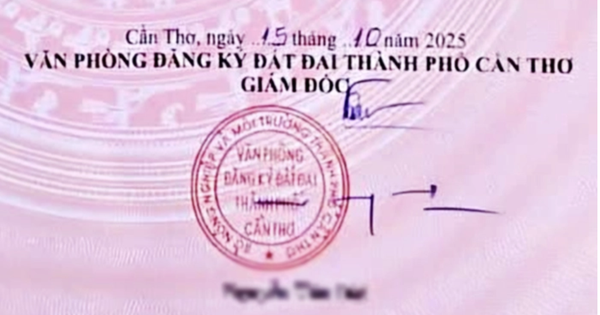 Giám đốc Văn phòng Đăng ký đất đai Cần Thơ không biết giải thích sao vì chữ ký xưa giờ vậy