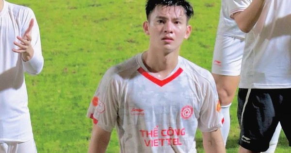 Sốc visual Phan Tuấn Tài