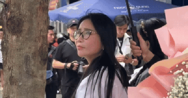 Gương mặt không xài app của Mailisa