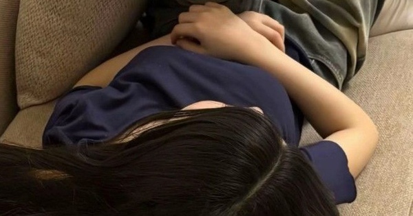 4 thay đổi ở vùng bụng chứng tỏ khối u "núp" bên trong, ai không để ý thì người đó thiệt!