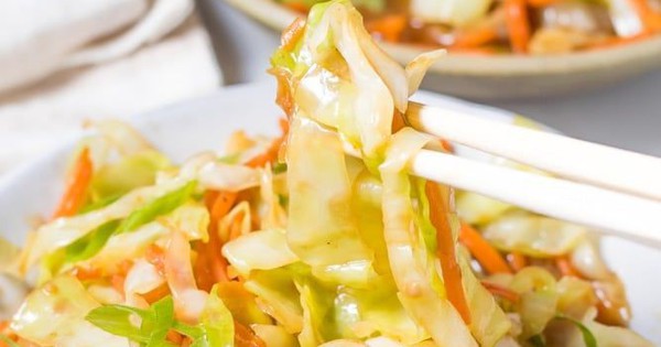 Xào bắp cải mà biết 6 mẹo "nhỏ nhưng có võ" này sẽ vừa giòn, ngọt, giữ được tối đa dinh dưỡng