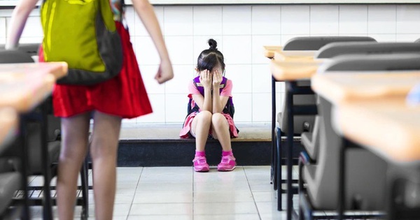 Bố mẹ nên chú ý nếu bé có những biểu hiện này - Rất có thể con đang bị cô lập ở trường, lớp học