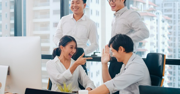 Thấy sếp làm 3 việc này, chúc mừng bạn sắp được THĂNG CHỨC, TĂNG LƯƠNG