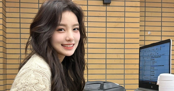 Sếp hỏi đồng nghiệp khác làm việc thế nào: Người bình thường bối rối, người EQ cao chỉ nói 1 câu vừa ghi điểm vừa không làm mất lòng ai