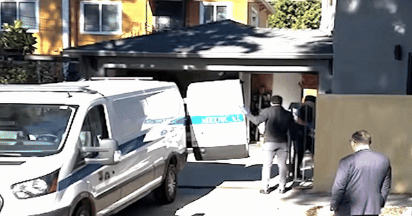 Sốc nặng clip nam diễn viên nổi tiếng bị đâm chết tại nhà riêng, danh tính nghi phạm gây phẫn nộ