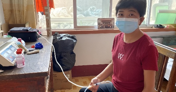 Cô giáo suy thận giai đoạn cuối: Lọc máu 4 lần/tuần, chưa từng nghỉ dạy dù chỉ 1 tiết suốt 7 năm ròng