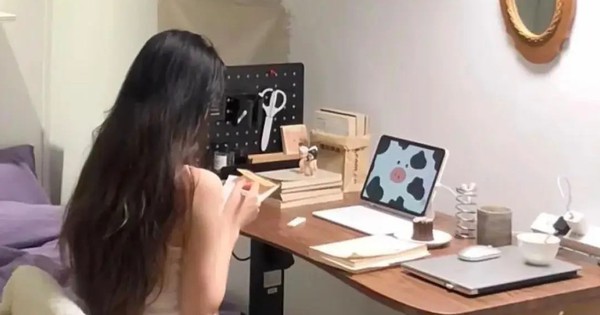 Căn hộ "ảo ma" ở Hong Kong: Chật không nhích nổi người vẫn sống tốt, đặc biệt có toilet riêng