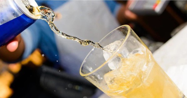 3 đồ uống âm thầm "tàn phá" não bộ: Nhiều người trẻ đang vô tư uống hằng ngày