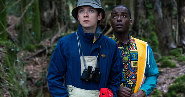 Xem phim Sex Education, tôi chợt nhớ đến 1 vụ việc: Nếu tôi không dạy lại sớm thì con gái tôi sẽ bị người ta lấn át cả đời!