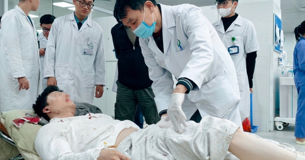 Vụ lật xe khách khiến 9 người tử vong: Nạn nhân hoảng sợ kể lại giây phút xe lao với tốc độ khủng khiếp