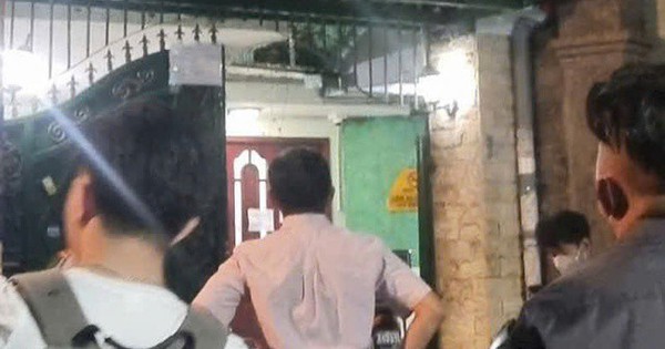 Vụ phát hiện người lạ tử vong trong nhà ở TP.HCM: Vợ nạn nhân tiết lộ những bất thường gần đây của chồng