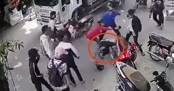 Nam sinh ở Thái Bình bị bạn học đánh hội đồng trên đường đi học về