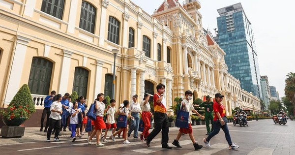 Đề xuất giữ nguyên 11 tỉnh, 52 tỉnh còn lại phải sắp xếp