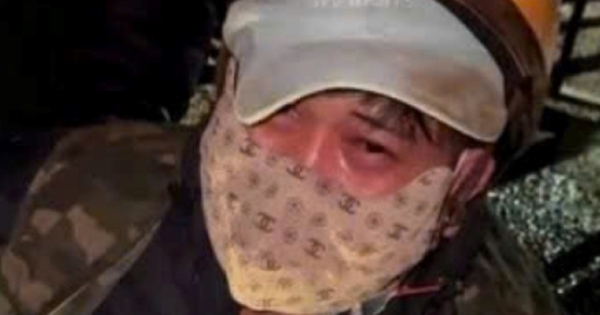 Kẻ trộm chó xịt hơi cay chống trả công an khi bị kiểm tra