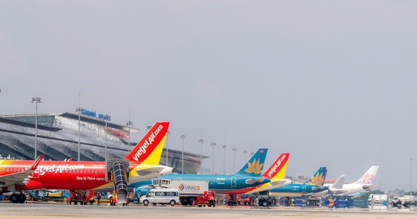 Cục Hàng không chỉ đạo "nóng" về chất lượng, giá vé bay dịp nghỉ lễ 30-4, 1-5