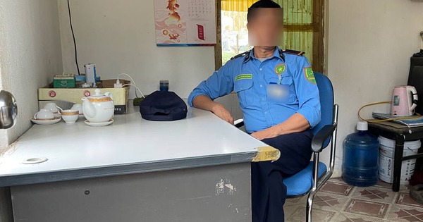 Bảo vệ kể lại giây phút đối mặt với nghi phạm cướp ngân hàng ở Hà Nội: Ban đầu đối tượng không có biểu hiện gì bất thường